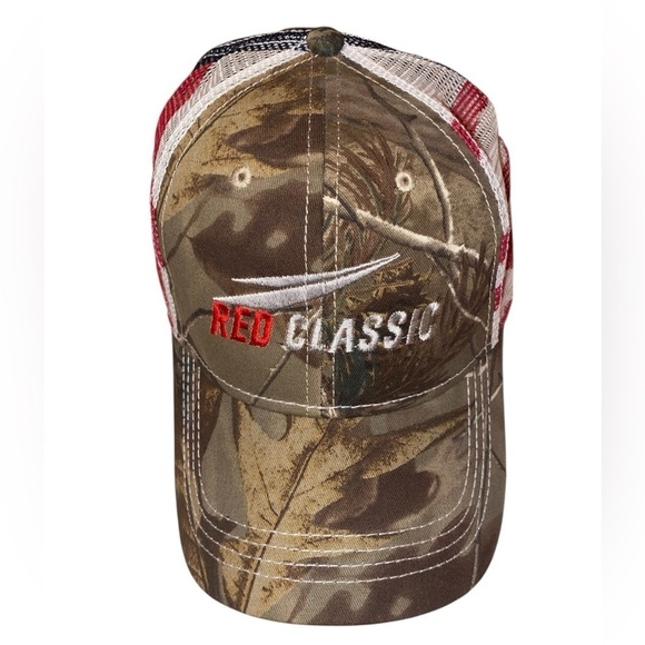 Realtree Other - REALTREE“Red Classic” Adult Camo Baseball Cap with Mesh American Flag Back NWT